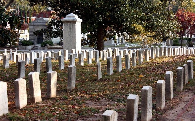 Historic Oakland Cemetery